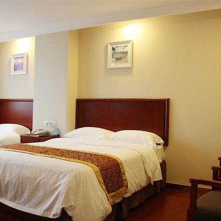 Greentree Inn Jiangsu Wuxi Hubin Business Street Business Hotel Extérieur photo