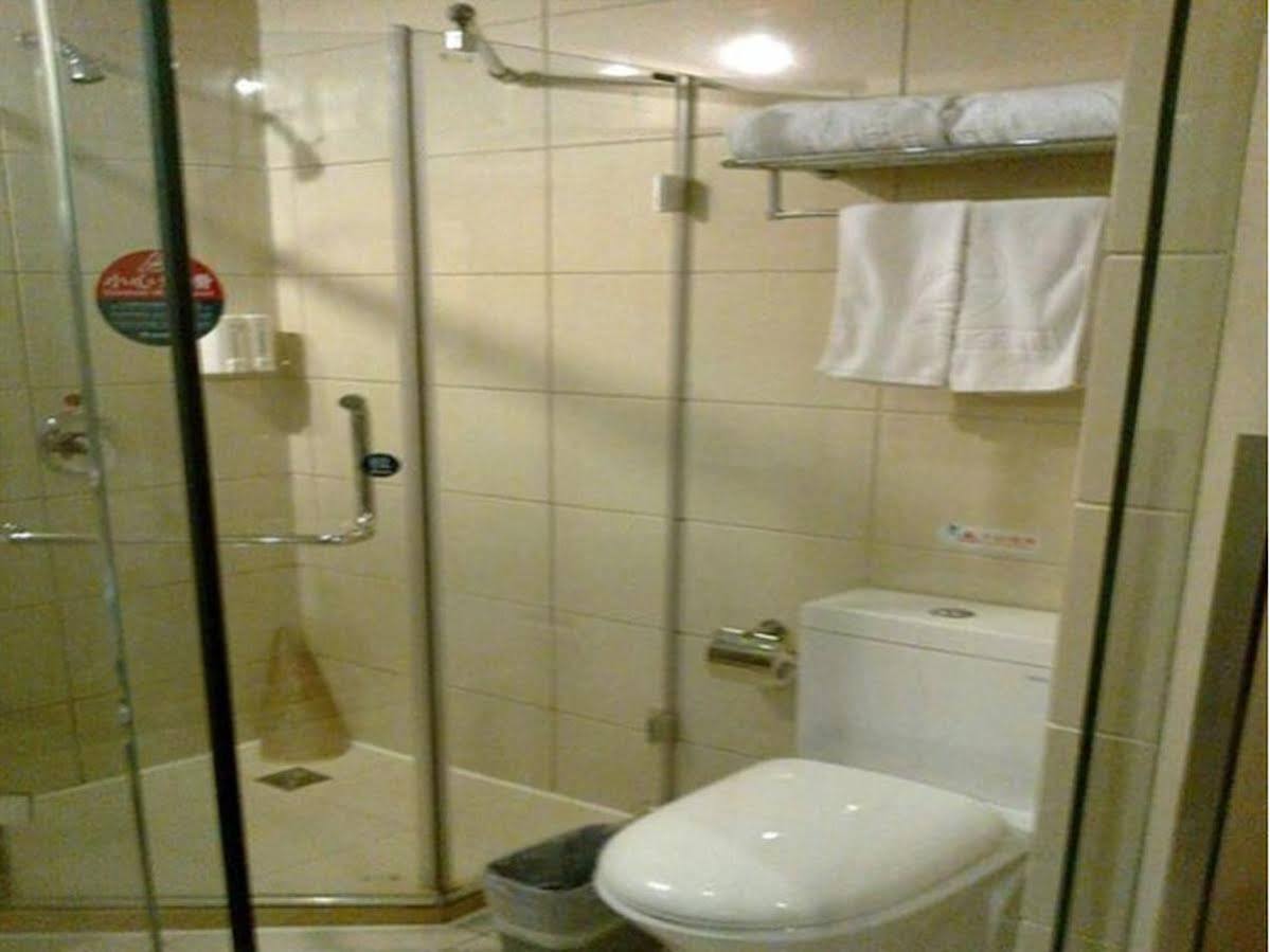 Greentree Inn Jiangsu Wuxi Hubin Business Street Business Hotel Extérieur photo