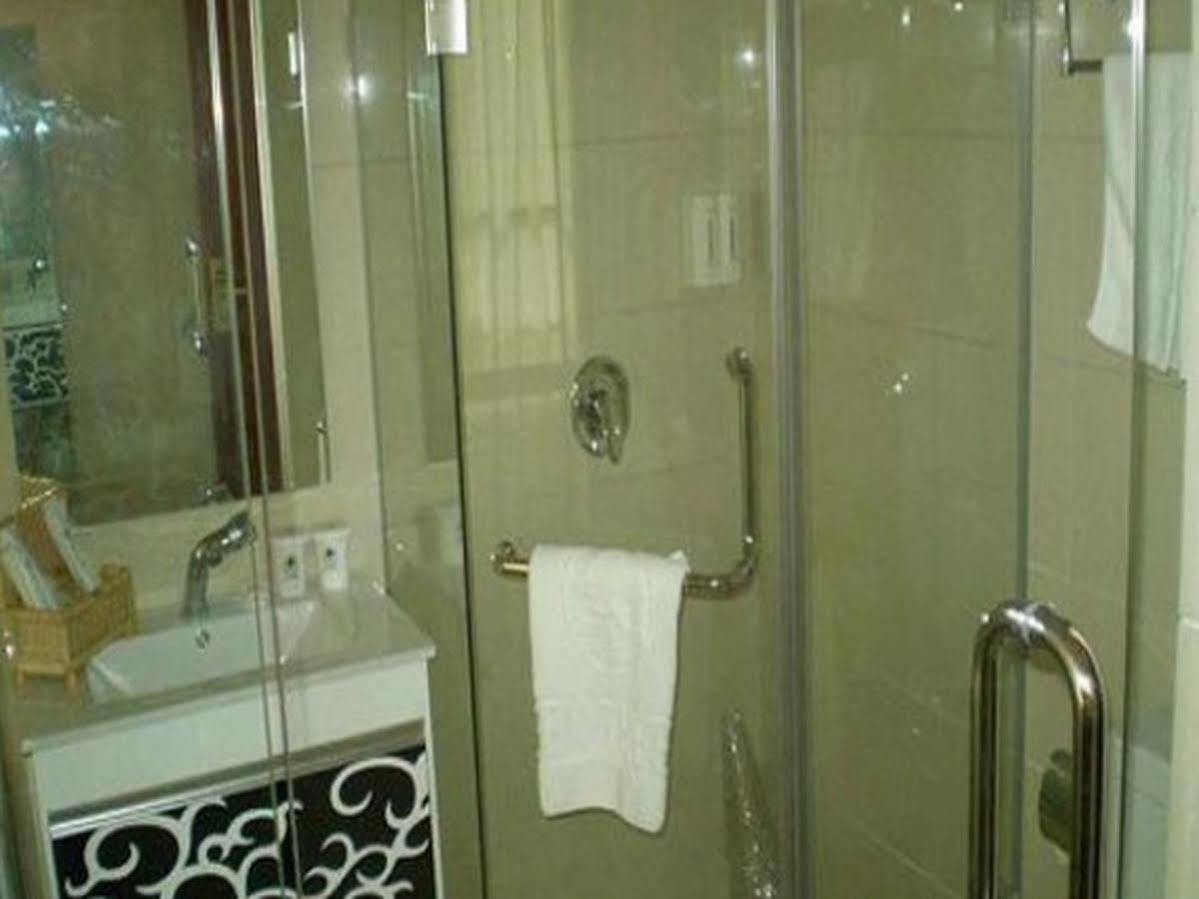 Greentree Inn Jiangsu Wuxi Hubin Business Street Business Hotel Extérieur photo