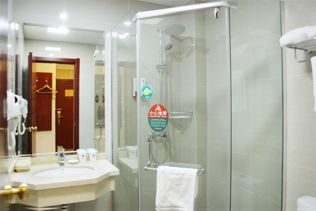 Greentree Inn Jiangsu Wuxi Hubin Business Street Business Hotel Extérieur photo
