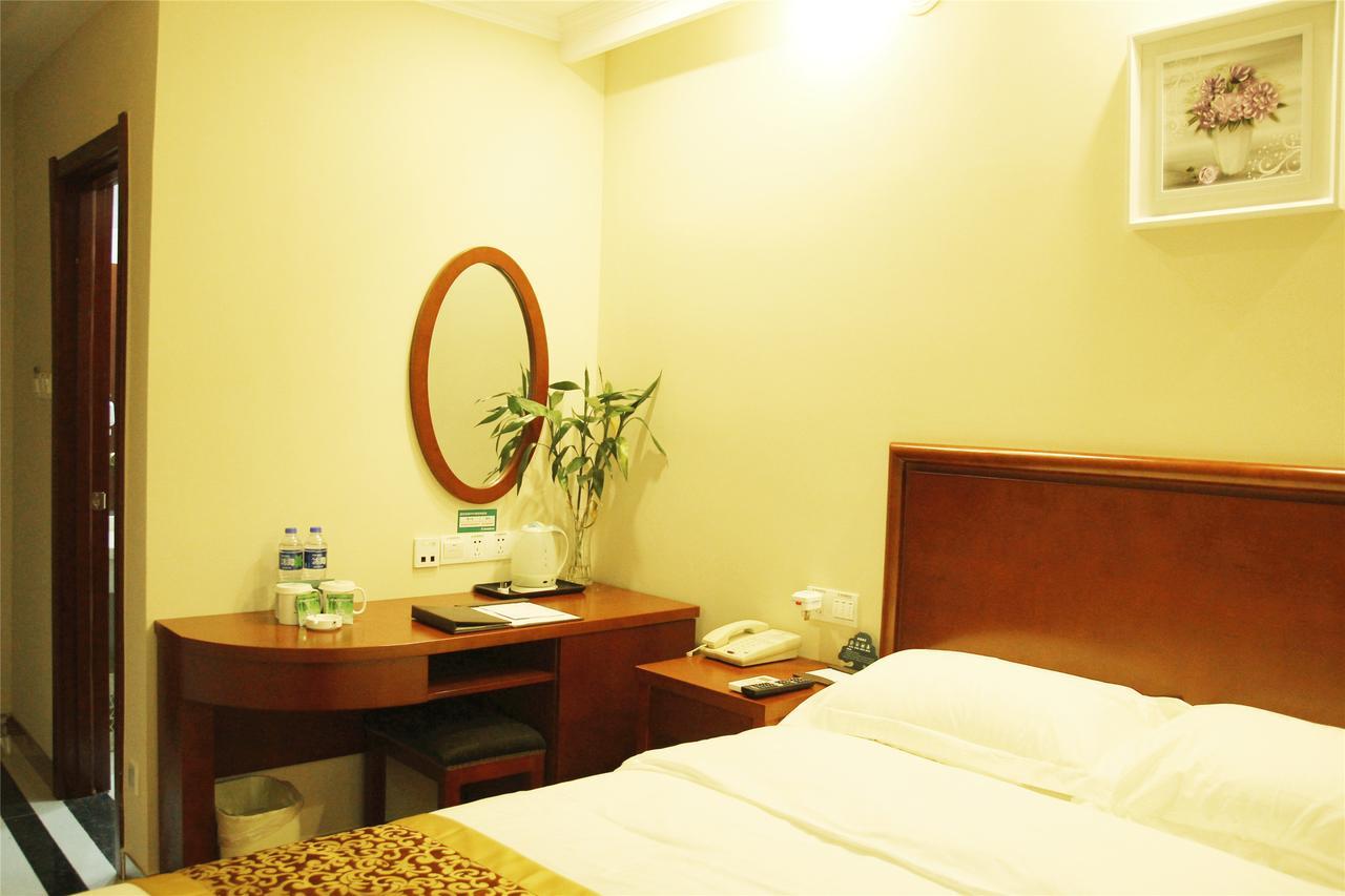 Greentree Inn Jiangsu Wuxi Hubin Business Street Business Hotel Extérieur photo